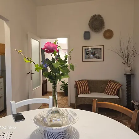 Podere Ponticini 아파트